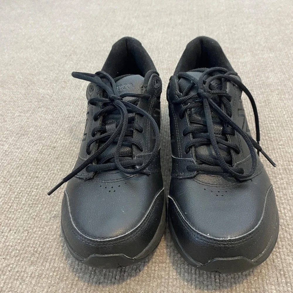 New Balance 928v3 Shoes Womens Size 10.5 Black Walking Cushioned WW928BK3